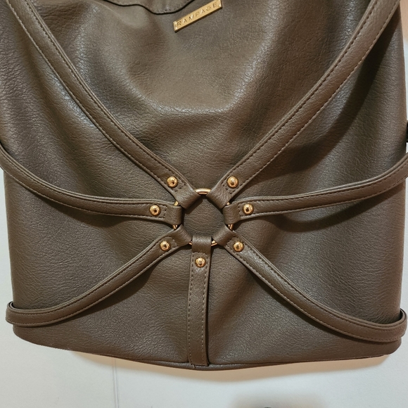 Beautiful Rampage vegan taupe handbag/crossover/adjustable purse - Picture 10 of 11
